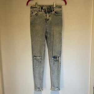 KanCan Distressed Light Wash Jeans